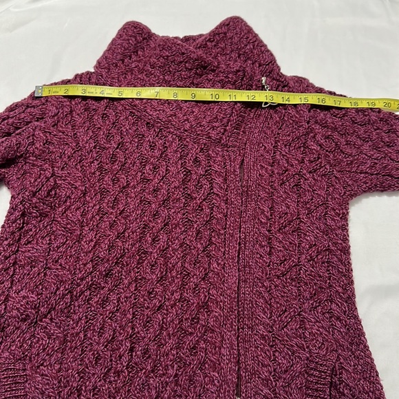 Aran Crafts Knit 100% merino wool cardigan/jacket - Picture 9 of 13